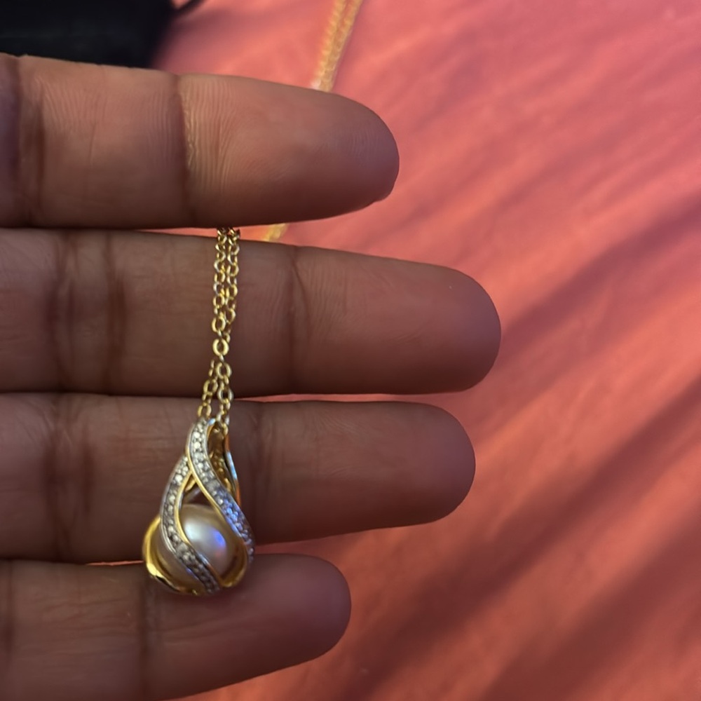 Pendant - Picture 2 of 2